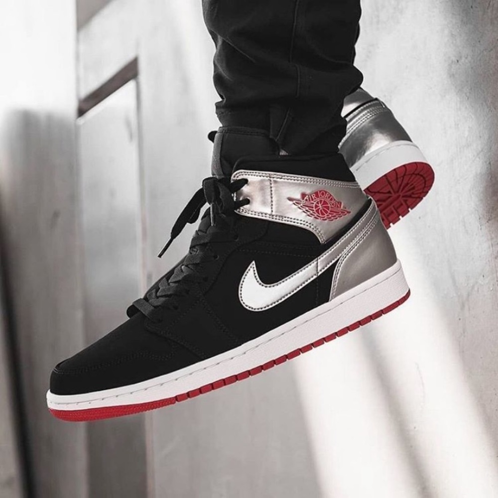 Jordan 1 Mid Johnny Kilroy Size 12